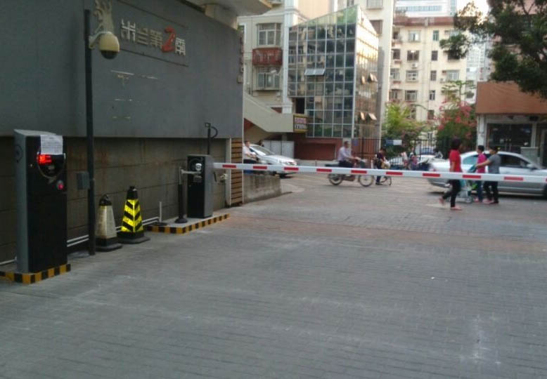 智能<a href='http://www.wmplayer.cn/Product/Parking/License/' target='_blank'>車牌識別</a>系統(tǒng)為人們創(chuàng)造良好的停車環(huán)境，助力智慧城市的發(fā)展